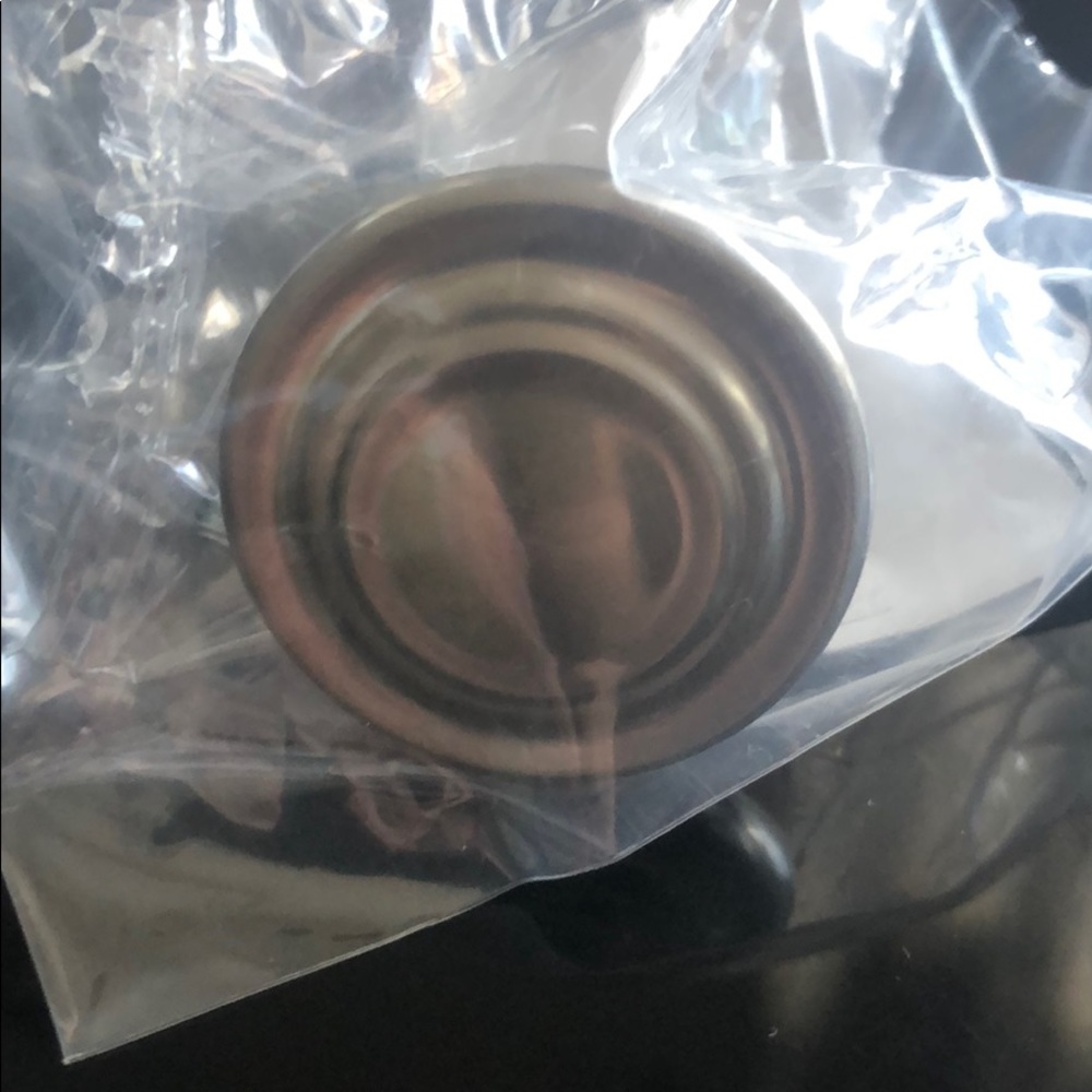 Set of 10 satin nickel finish mushroom pulls
